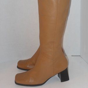 NINE WEST BEIGE KNEE HIGH LEATHER BOOTS SIZE 8 M